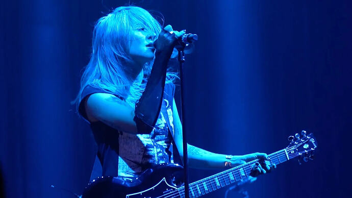 Müziği Görselleştirmek: Işık ve Ses Senkronizasyonu Teknikleri