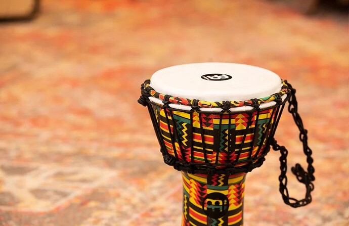 Tek Bir Gövdeden Yükselen Ritim: Djembe’nin Akustik Anatomisi