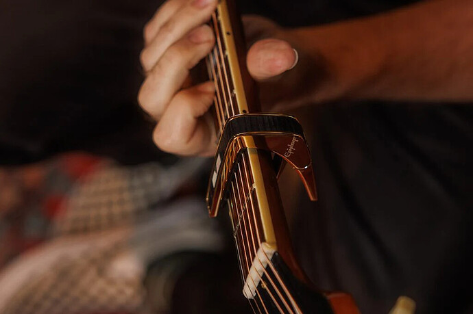 Gitar Kaposu Seçerken Nelere Dikkat Edilir? Kapsamlı Seçim Rehberi