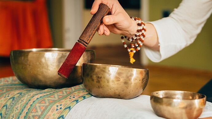 Frekansların Gücü: Meditatif Sesler ile Odaklanma ve Rahatlama Üzerine Etkisi