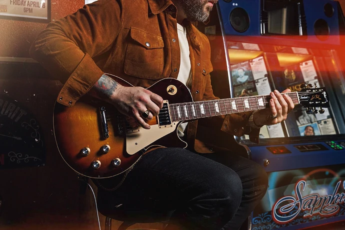 Cover Çalmak mı, Kendi Müziğini Yapmak mı? Müzikal Gelişimde İki Farklı Yol