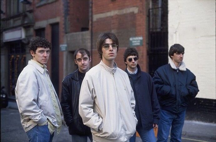 Bir Dönemin Müziği: Britpop Akımı, Kökenleri ve Kültürel Etkisi
