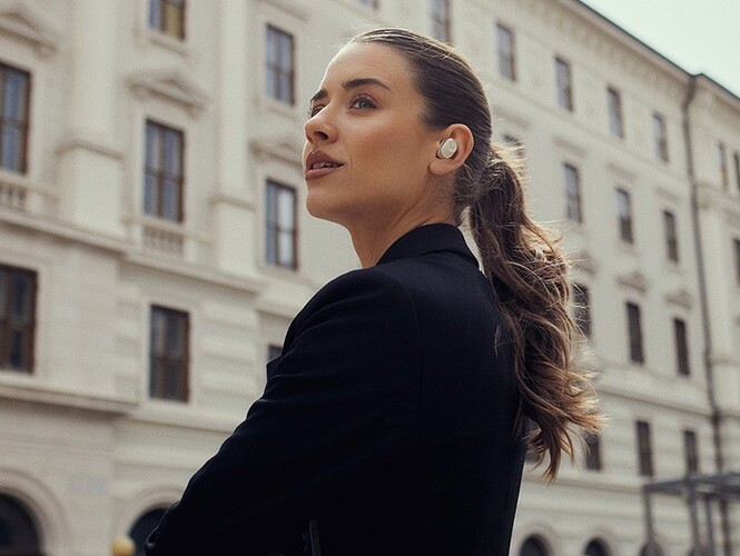 AMIRON-300-mit-und-ohne-anc-true-wireless-in-ear-beyerdynamic-m